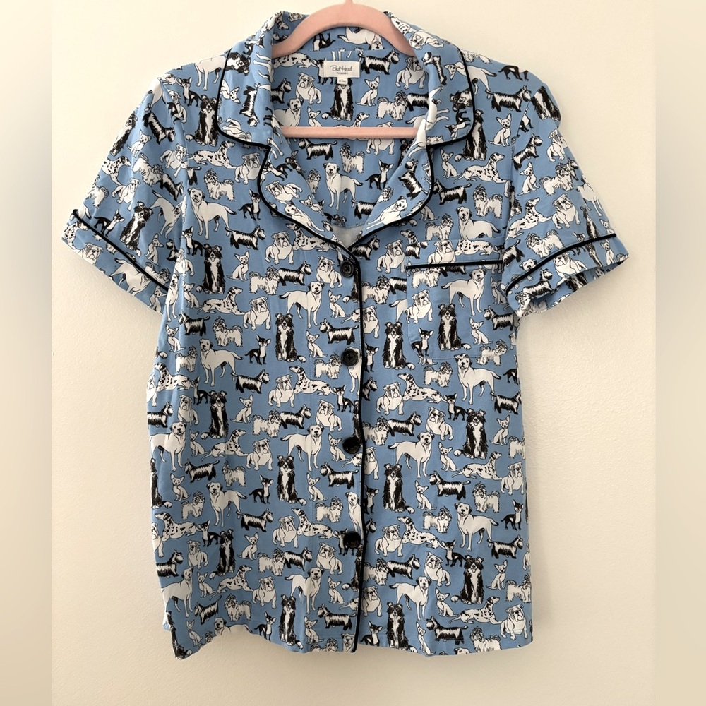 BedHead Short Sleeve Pajama Top Dogs Black White Blue Button Up Small Organic